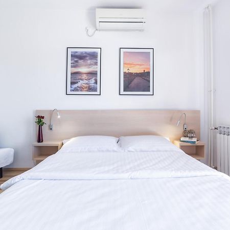 Apartments Valentino ヴォディツェ エクステリア 写真